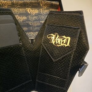 KVD Vegan Python COFFIN WALLET